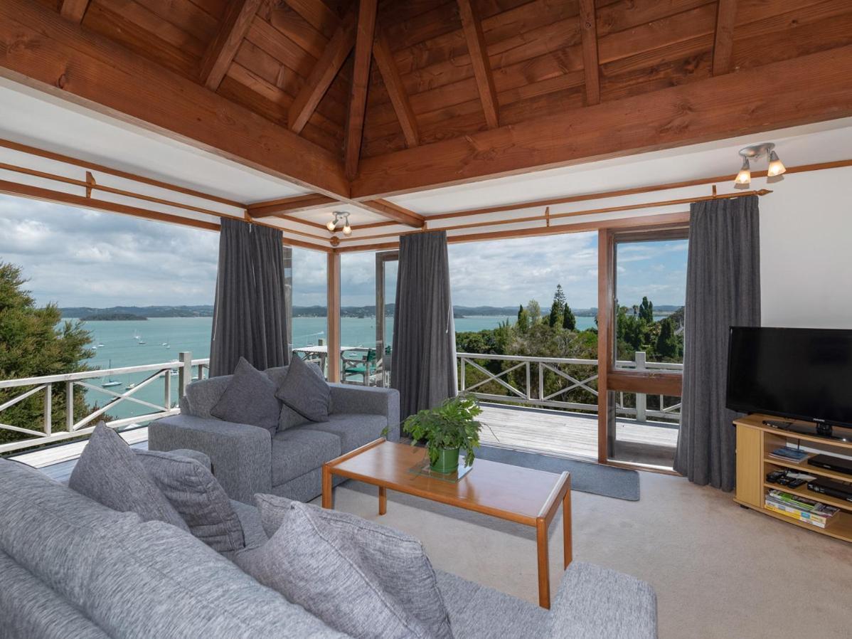 Te Maiki Escape - Russell Holiday Home Exterior foto