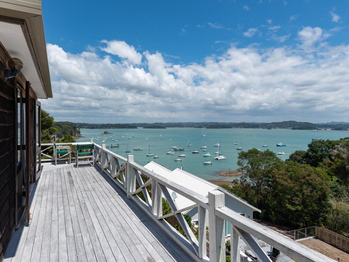 Te Maiki Escape - Russell Holiday Home Exterior foto