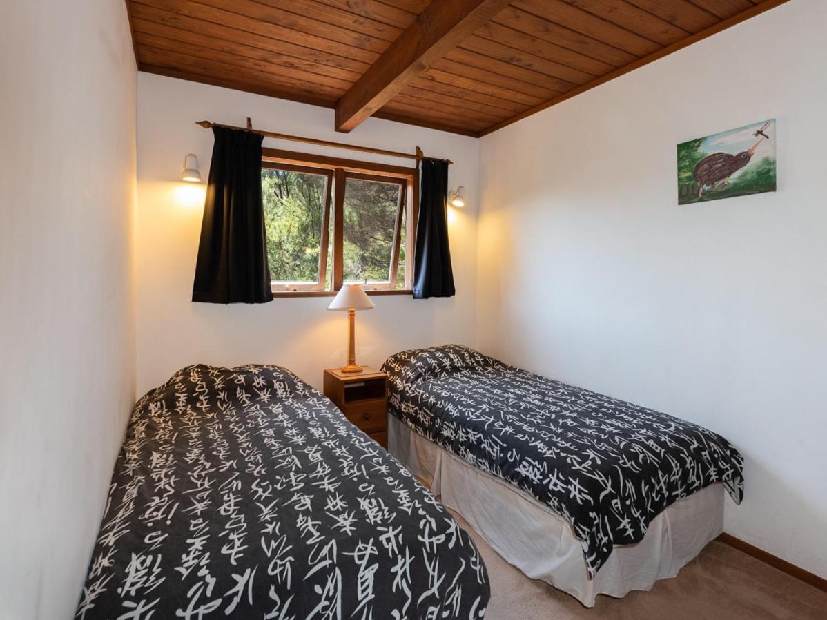 Te Maiki Escape - Russell Holiday Home Exterior foto